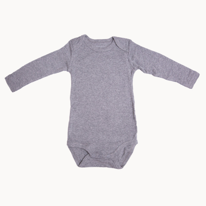 Name it Babybody langarm grau aus 100% Baumwolle – weicher Langarm-Body mit Schlupfausschnitt und Druckknöpfen im Schritt, Größe 68; hautfreundlich und alltagstauglich.