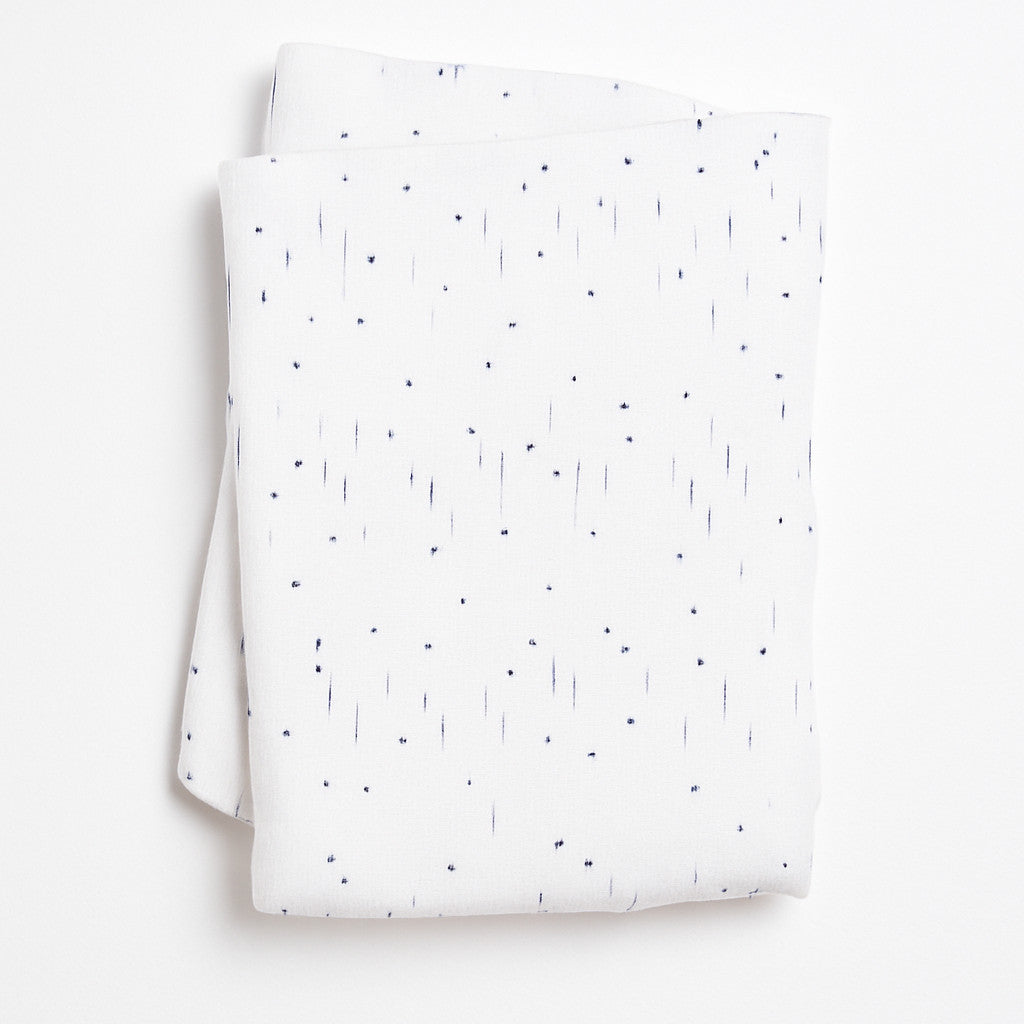 Pippi Mullwindel/Spucktuch weiß-blau (70×70 cm) aus 100% Baumwolle – weiches, saugfähiges Tuch für Neugeborene; ideal für Babyerstausstattung und Baby Box.