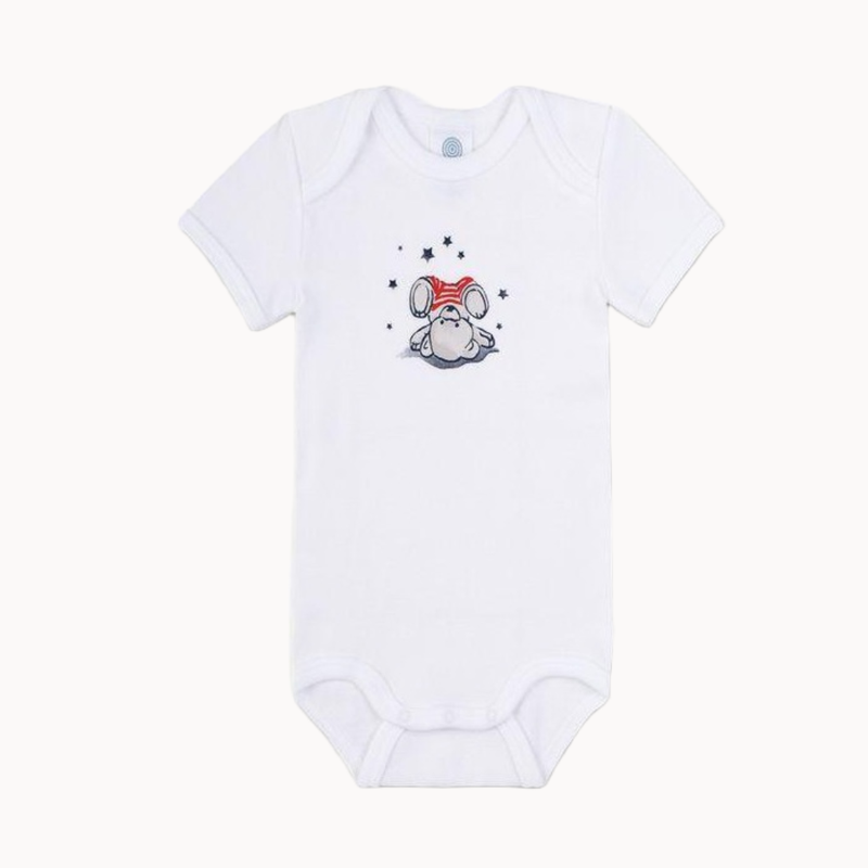 Sanetta Babybody kurzarm in Weiß mit Bären-Print, aus GOTS Bio-Baumwolle im Feinripp, amerikanischer Ausschnitt und nickelfreie Druckknöpfe; Größe 56, made in Europe.