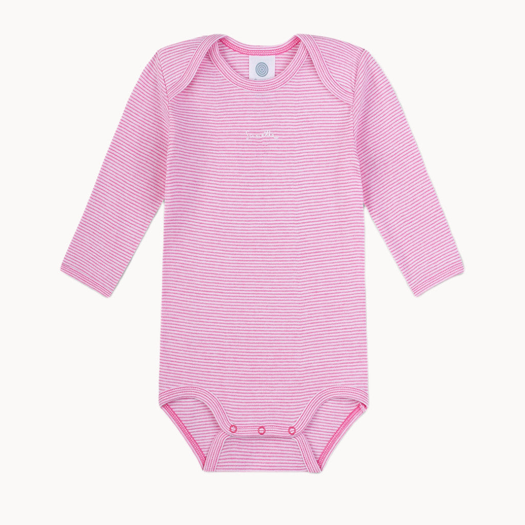 Sanetta Babybody langarm aus Bio-Baumwolle (Feinripp), rosa-weiß geringelt, GOTS-zertifiziert (CERES-0352), ohne Seitennaht, trocknergeeignet – hautfreundlicher Langarmbody für Neugeborene und Babys, verfügbar in den Größen 56 und 68.