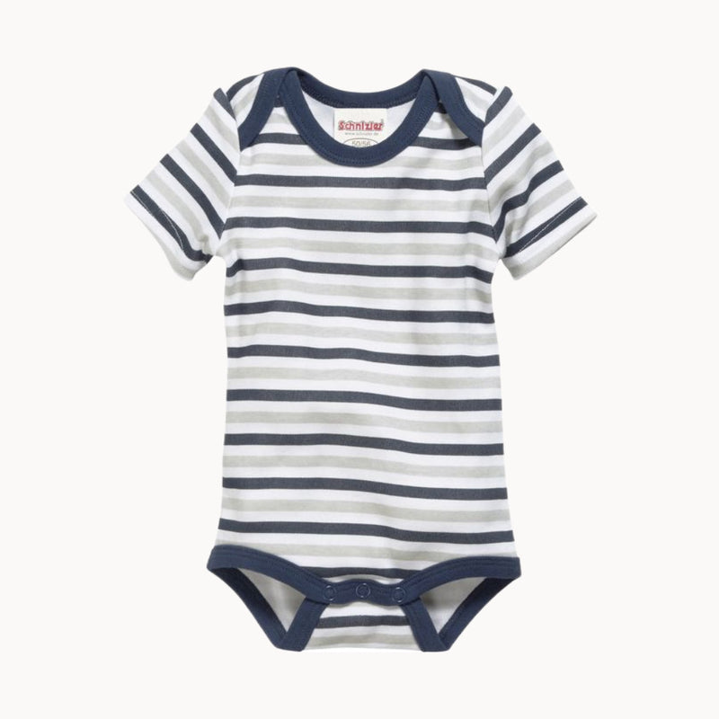 Schnizler Babybody kurzarm blau-grau gestreift aus 100 % Baumwolle; amerikanischer Halsausschnitt und Druckknöpfe im Schritt für leichtes An- und Ausziehen; OEKO-TEX Standard 100 Klasse 1, Größe 50–56 – atmungsaktives Basic für jeden Tag.