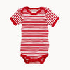Schnizler Babybody kurzarm rot-weiß gestreift aus 100% Baumwolle – weicher Kurzarm-Body mit Envelope-Ausschnitt und Druckknöpfen im Schritt, Größe 50–56; angenehm auf der Babyhaut.