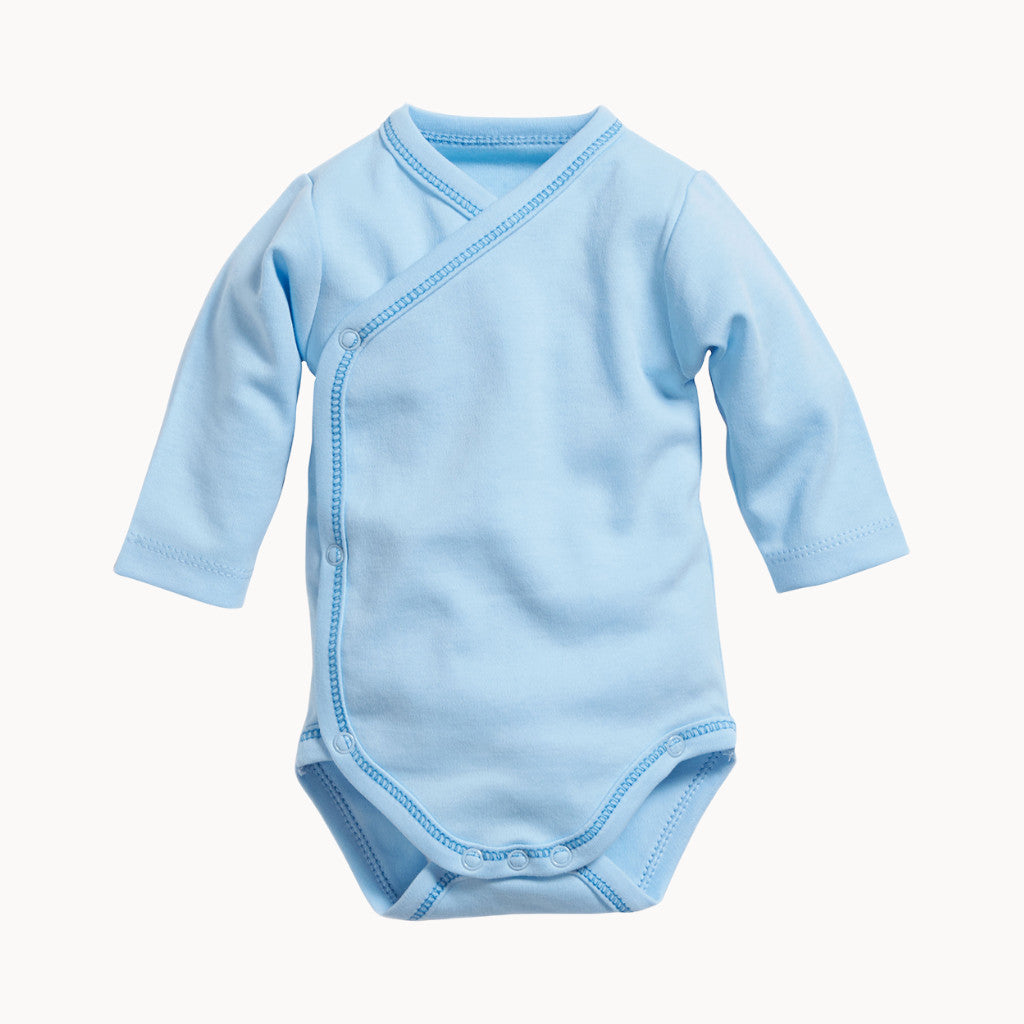 Schnizler Wickelbody langarm blau aus 100% Baumwolle (Interlock) – weicher Wickelbody mit Druckknöpfen, Größe 56; sanft zur Babyhaut und praktisch für die Erstausstattung.