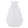 weißer babyschlafsack von julius zoellner mit herzen print in babyerstausstatter box als geschenk zur geburt von taidasbox